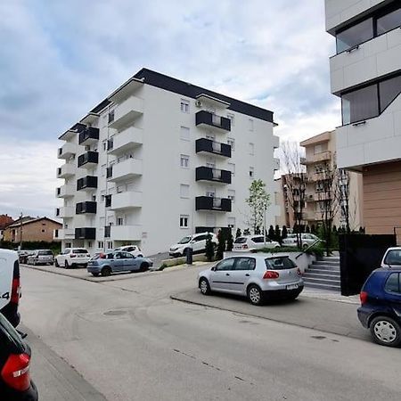 Apartman Rojal Vranje Lägenhet Exteriör bild